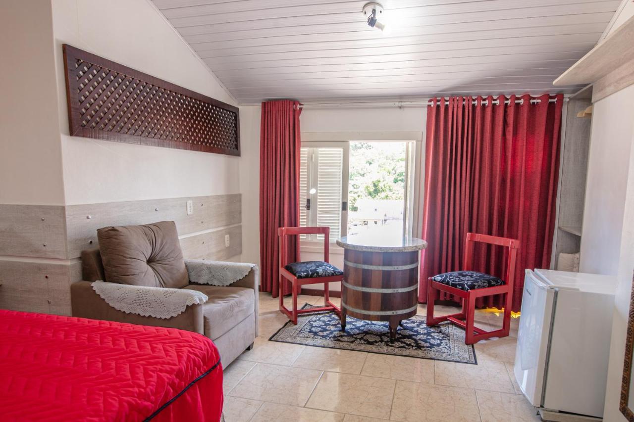 Hotel Pousada Casa Tasca Bento Gonçalves エクステリア 写真